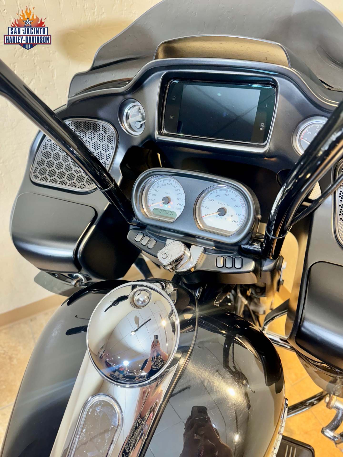 2019 Harley-Davidson Road Glide® in Pasadena, Texas - Photo 12