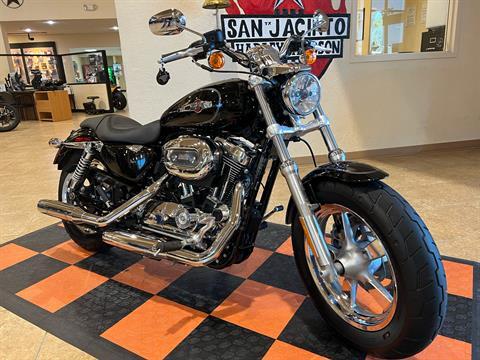 2014 Harley-Davidson 1200 Custom in Pasadena, Texas - Photo 2