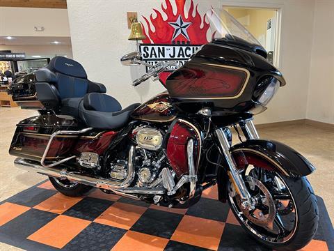 2023 Harley-Davidson CVO™ Road Glide® Limited Anniversary in Pasadena, Texas - Photo 2