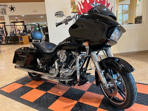 2016 Harley-Davidson Road Glide® Special in Pasadena, Texas - Photo 2