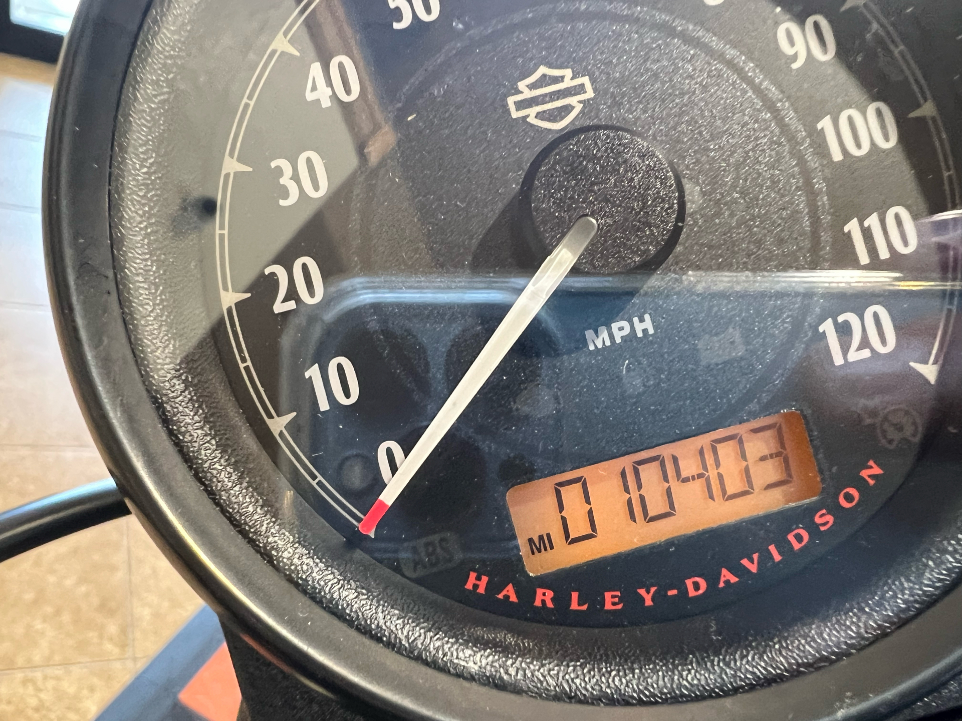 2022 Harley-Davidson Iron 883™ in Pasadena, Texas - Photo 5