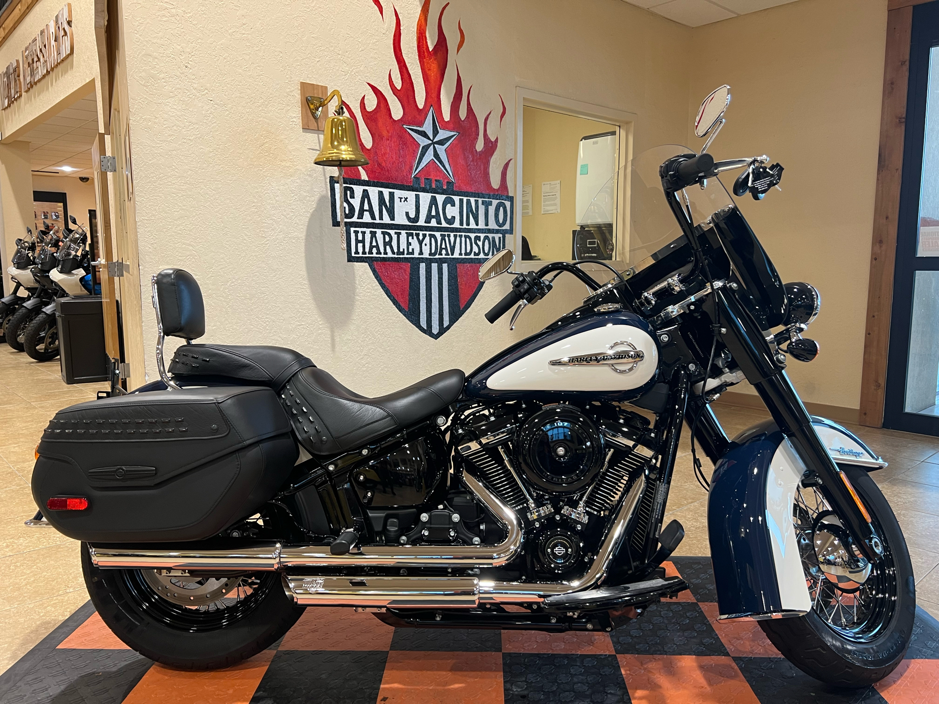 2019 Harley-Davidson Heritage Classic 107 in Pasadena, Texas - Photo 1