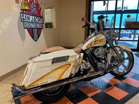2001 Harley-Davidson FLHR/FLHRI Road King® in Pasadena, Texas - Photo 3