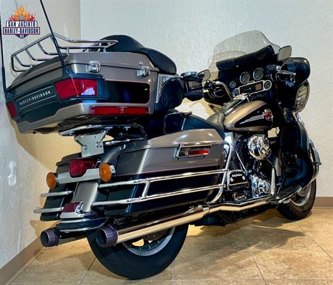 2005 Harley-Davidson FLHTCUI Ultra Classic® Electra Glide® in Pasadena, Texas - Photo 2