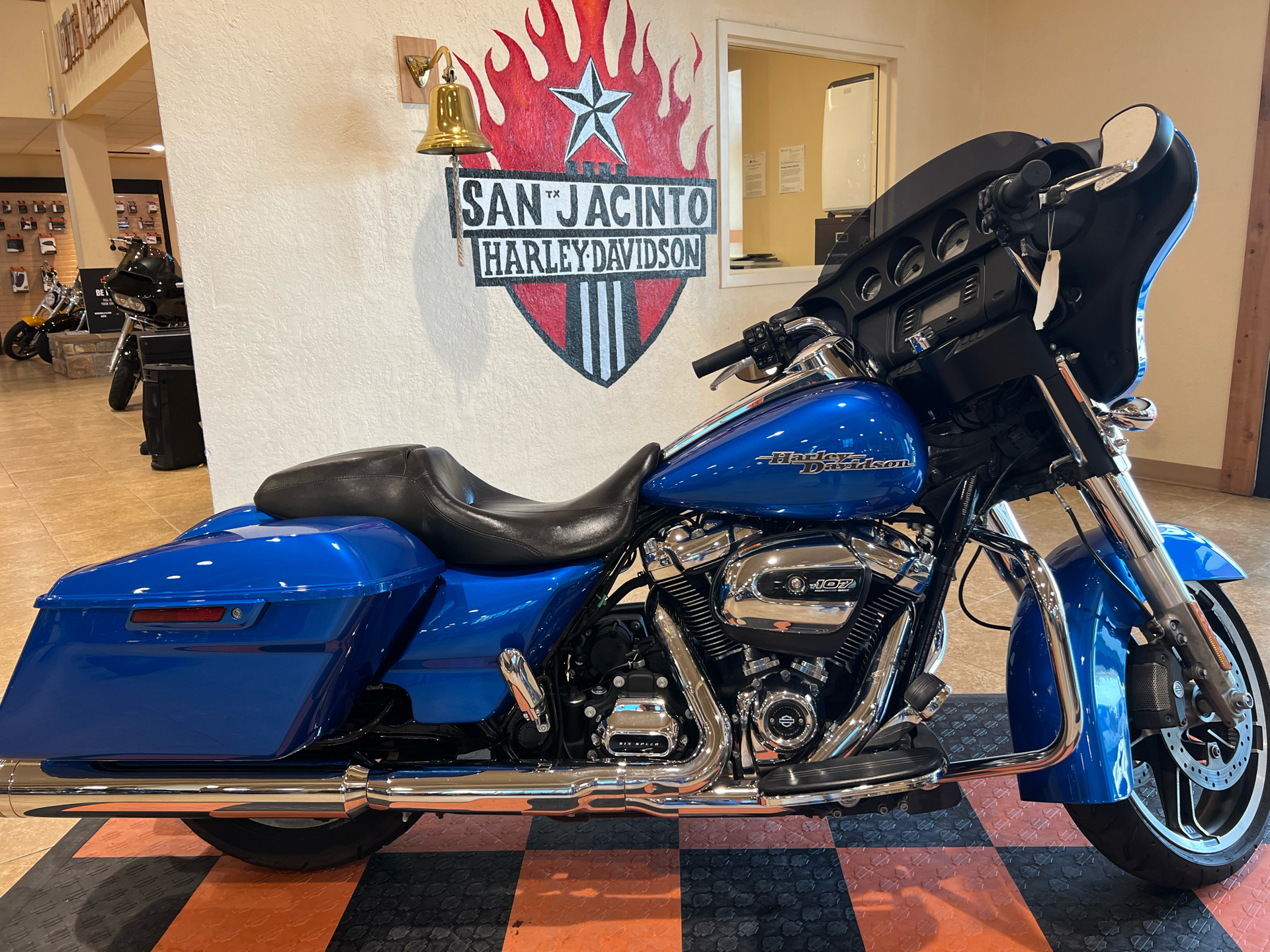 2018 Harley-Davidson Street Glide® in Pasadena, Texas - Photo 1