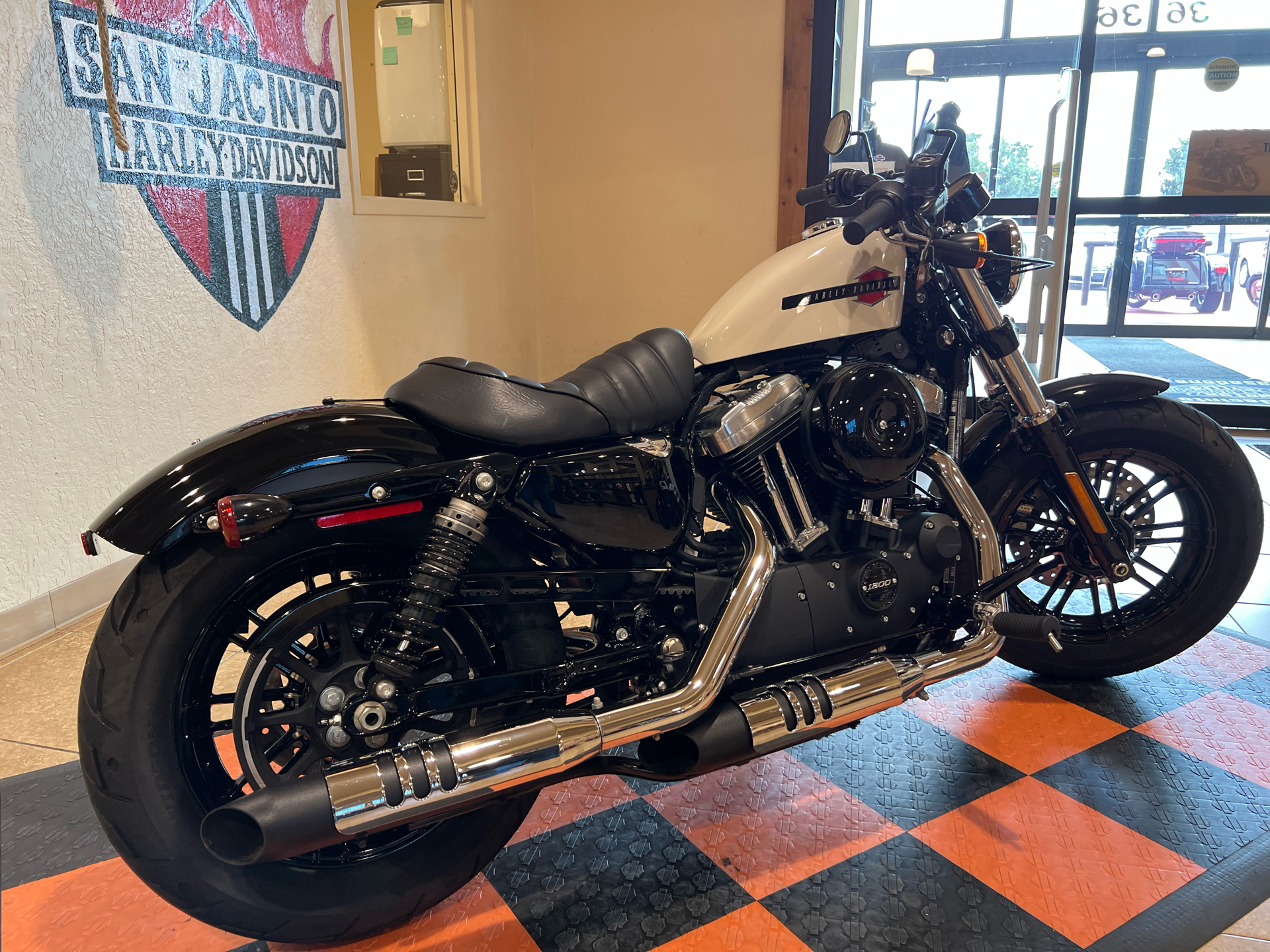 2022 Harley-Davidson Forty-Eight® in Pasadena, Texas - Photo 3