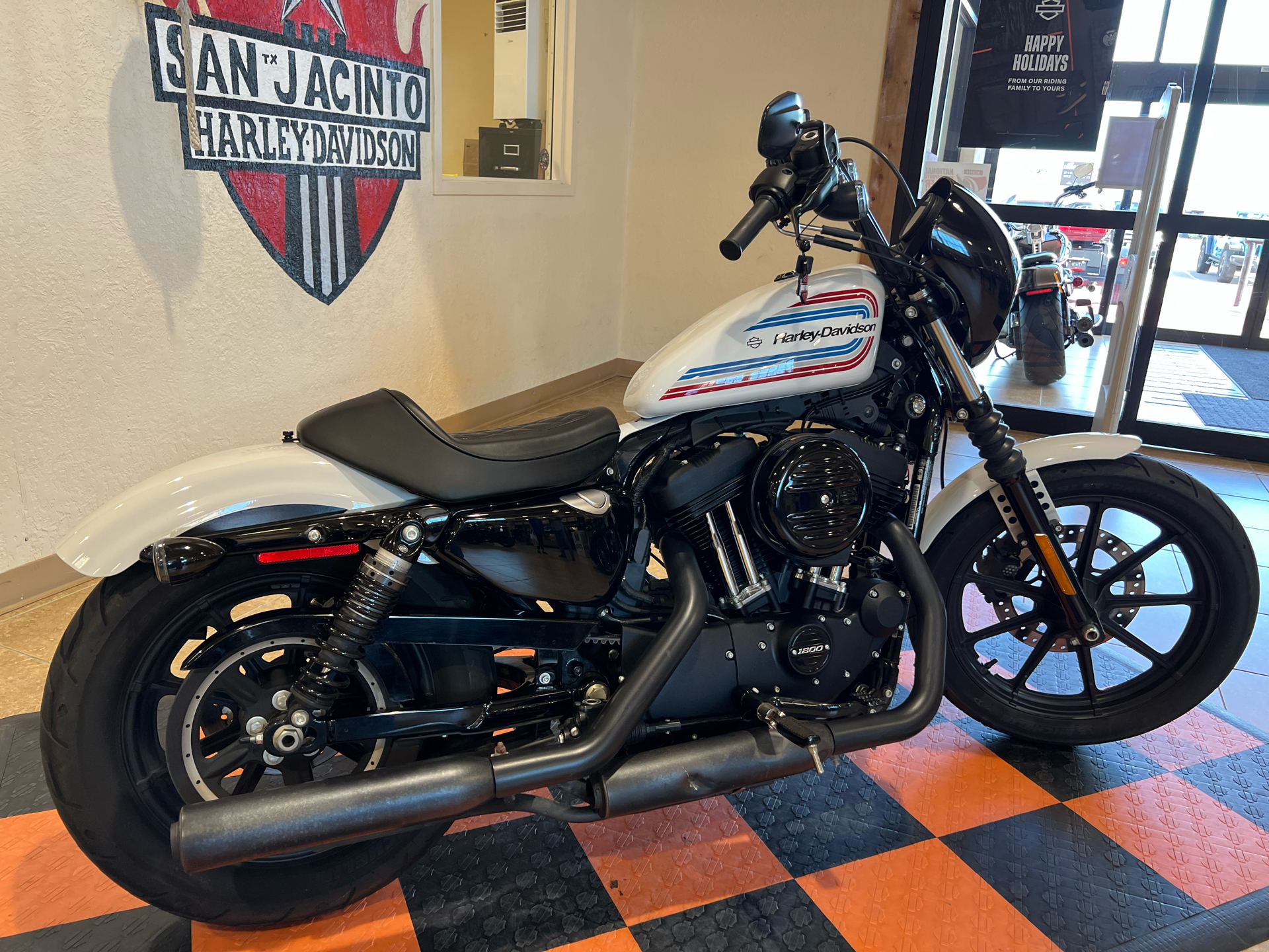 2021 Harley-Davidson Iron 1200™ in Pasadena, Texas - Photo 3