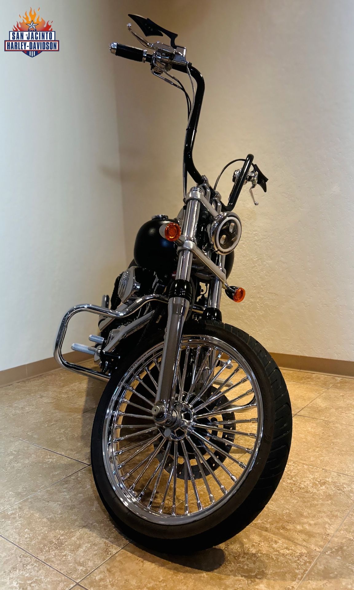 2006 Harley-Davidson Dyna™ Low Rider® in Pasadena, Texas - Photo 3
