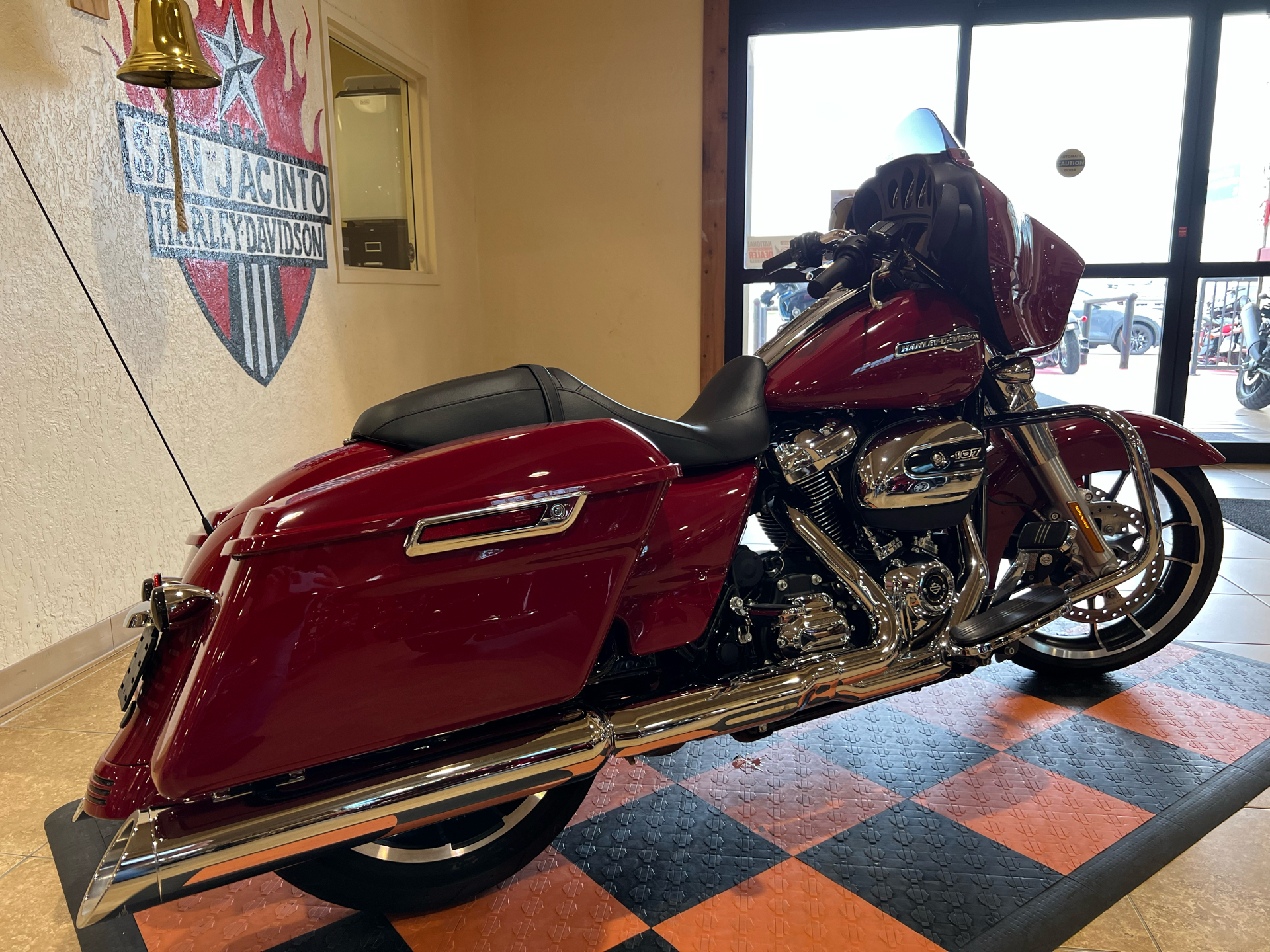 2021 Harley-Davidson Street Glide® in Pasadena, Texas - Photo 3