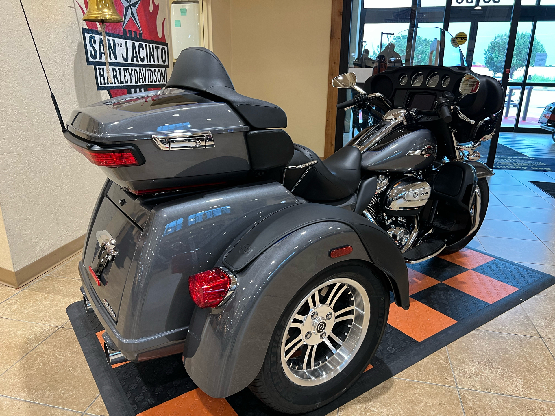 2022 Harley-Davidson Tri Glide® Ultra in Pasadena, Texas - Photo 3