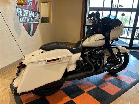 2018 Harley-Davidson Road Glide® Special in Pasadena, Texas - Photo 3