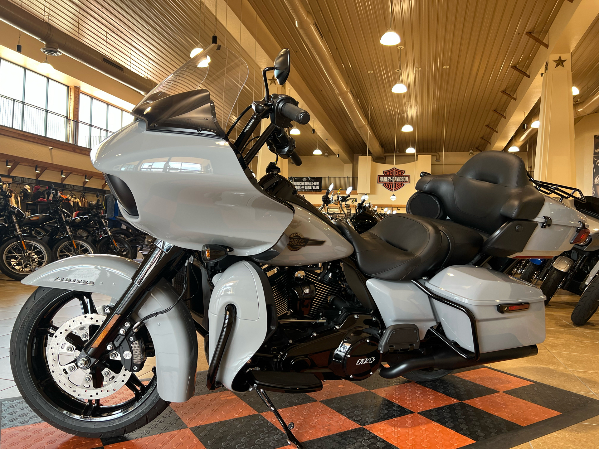 2024 Harley-Davidson Road Glide® Limited in Pasadena, Texas - Photo 4