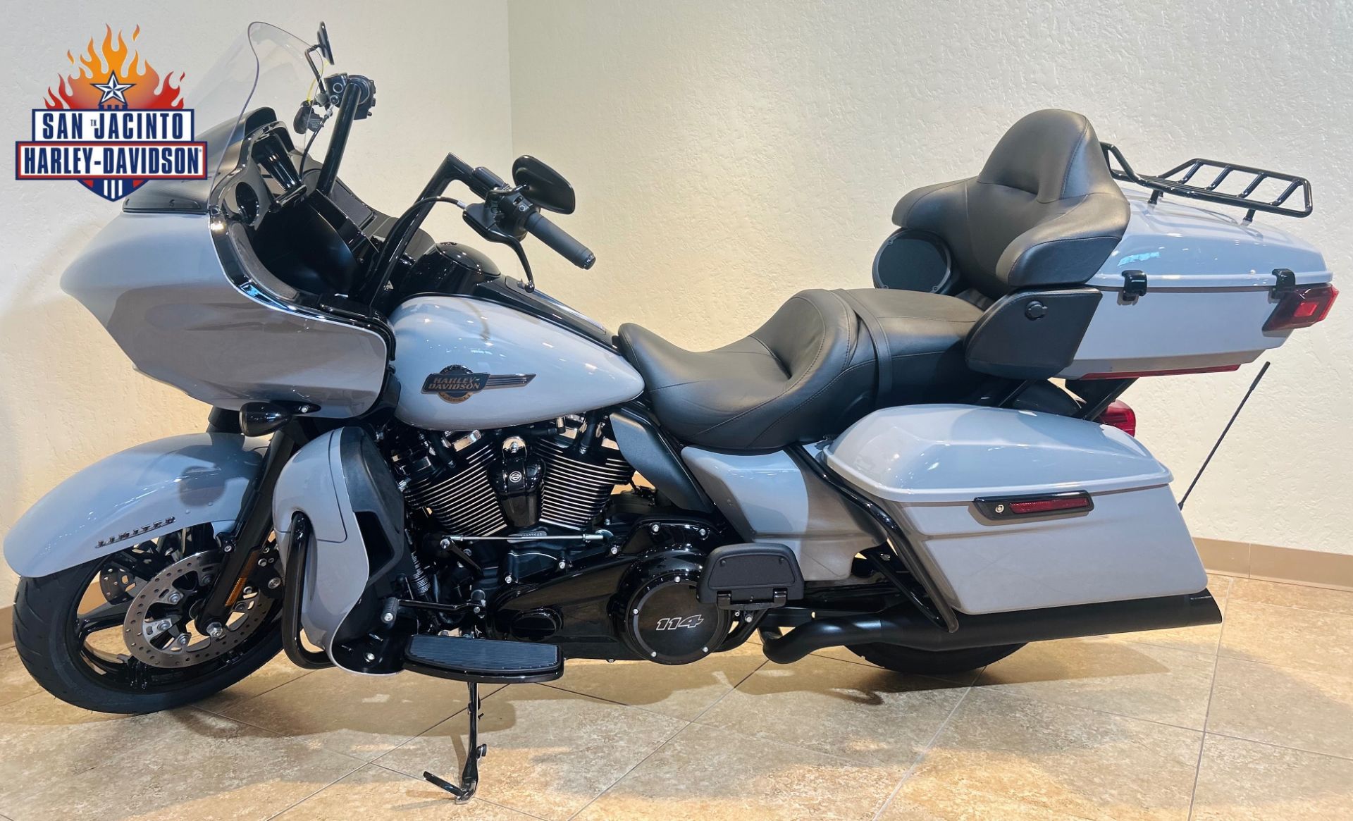 2024 Harley-Davidson Road Glide® Limited in Pasadena, Texas - Photo 2