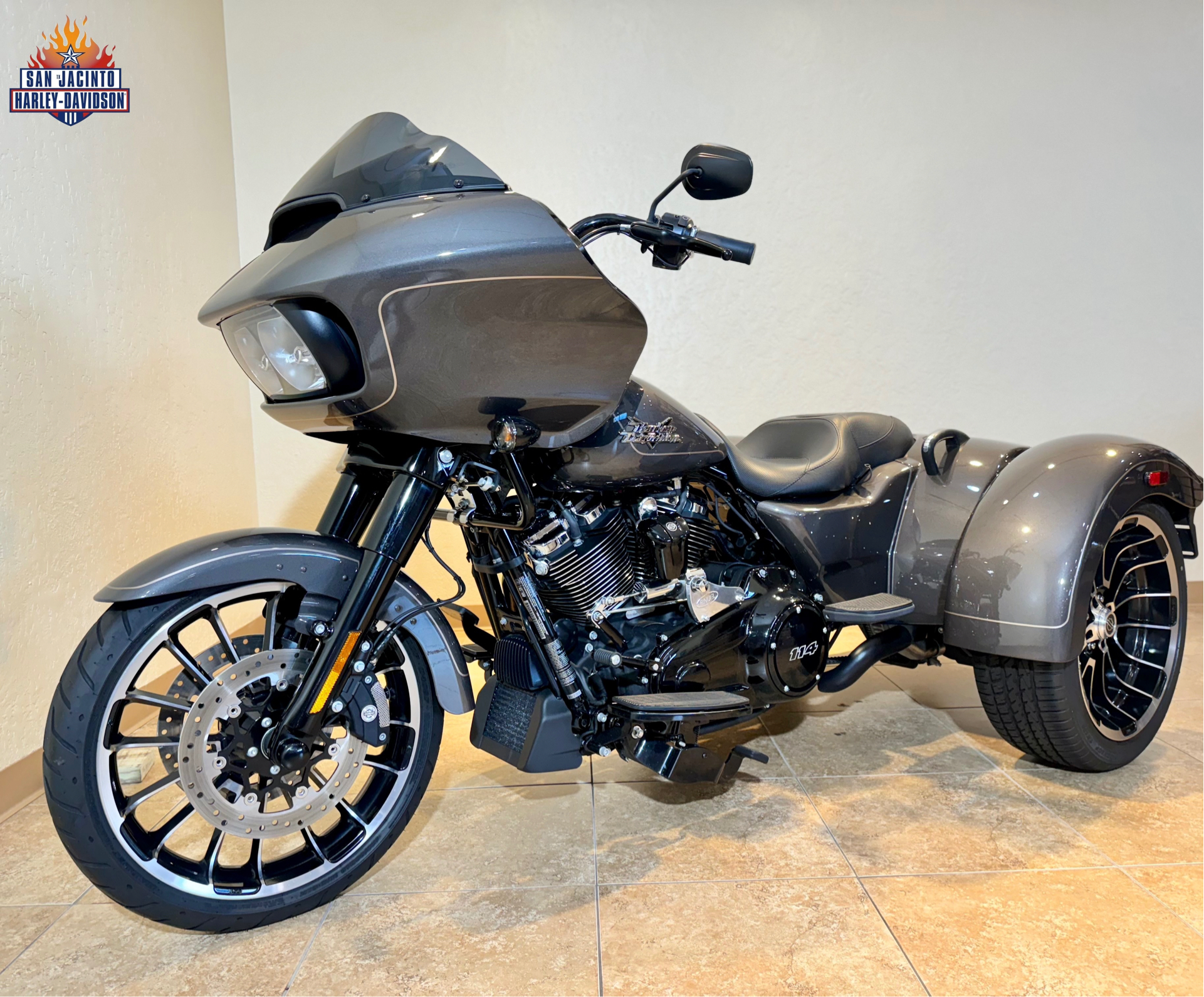 2023 Harley-Davidson Road Glide® 3 in Pasadena, Texas - Photo 3