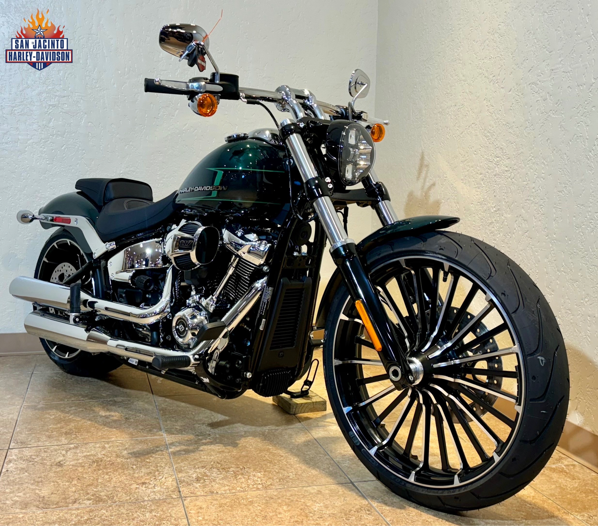 2024 Harley-Davidson Breakout® in Pasadena, Texas - Photo 2