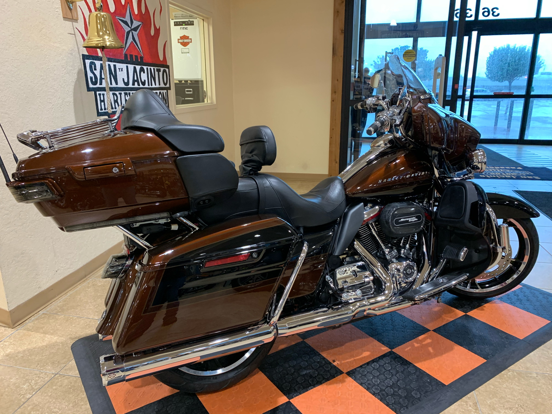 Used 2019 Harley Davidson Cvo Limited Motorcycles In Pasadena Tx 951944 Auburn Sunglo Black Hole With Rich Bourbon