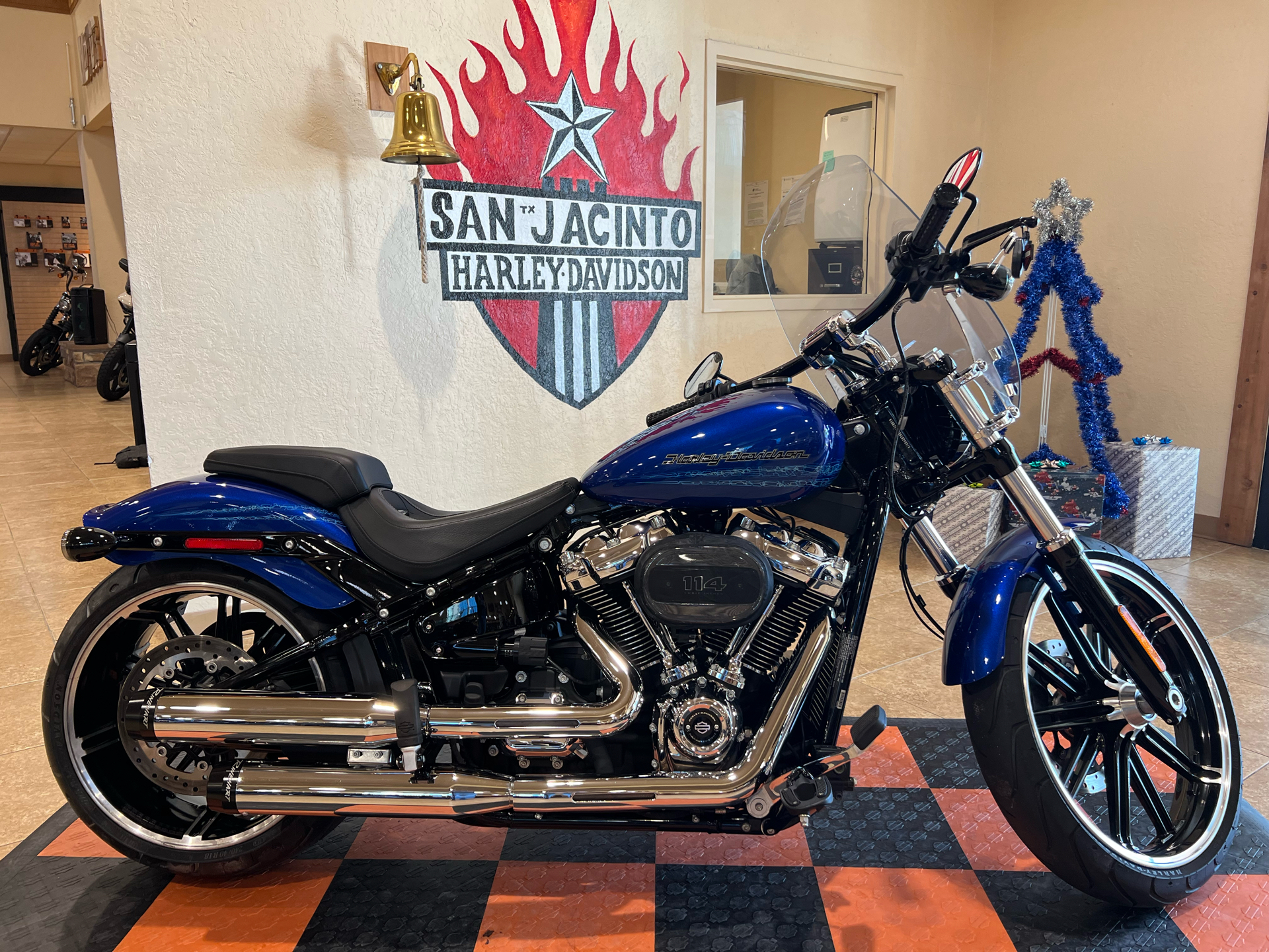 2019 Harley-Davidson Breakout® 114 in Pasadena, Texas - Photo 1