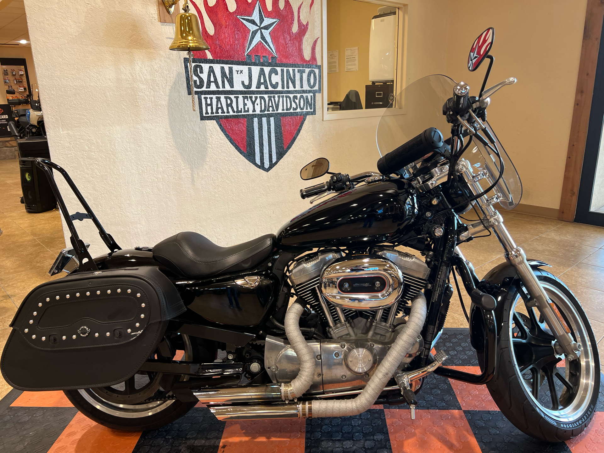 2013 Harley-Davidson Sportster® 883 SuperLow® in Pasadena, Texas - Photo 1