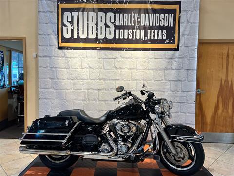 2011 Harley-Davidson ROAD KING in Houston, Texas - Photo 1