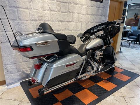 2015 Harley-Davidson Ultra Limited Low in Houston, Texas - Photo 5