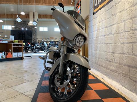 2018 Harley-Davidson Street Glide® in Houston, Texas - Photo 6