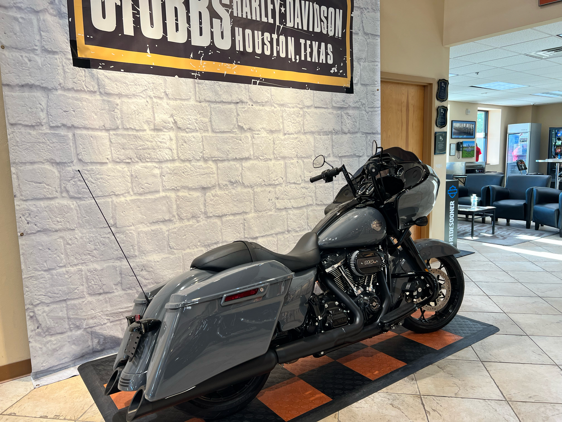 2022 Harley-Davidson Road Glide® Special in Houston, Texas - Photo 2