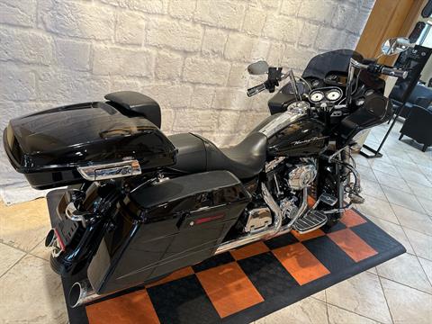 2013 Harley-Davidson Road Glide® Custom in Houston, Texas - Photo 3