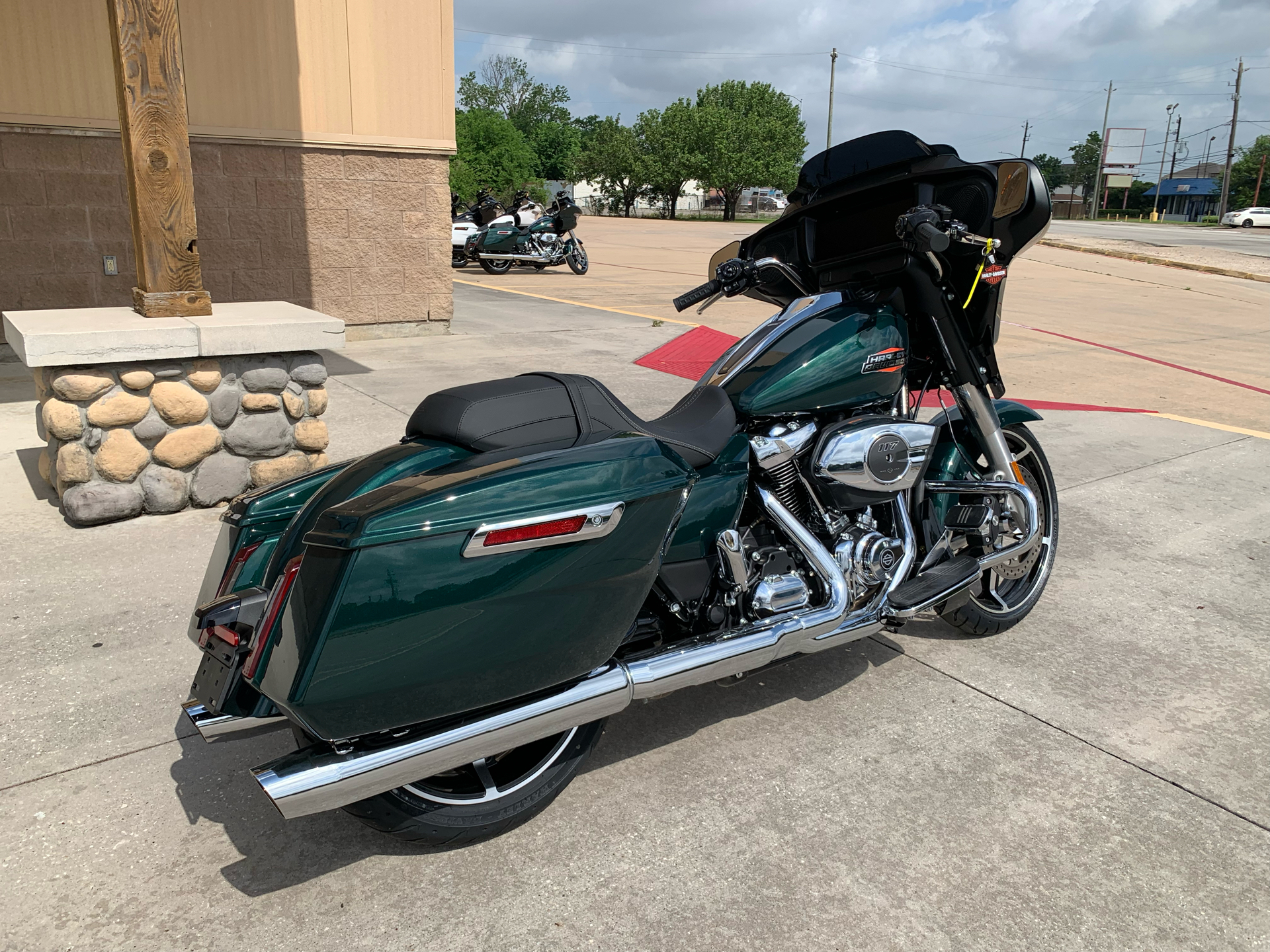 2024 Harley-Davidson Street Glide® in Houston, Texas - Photo 2