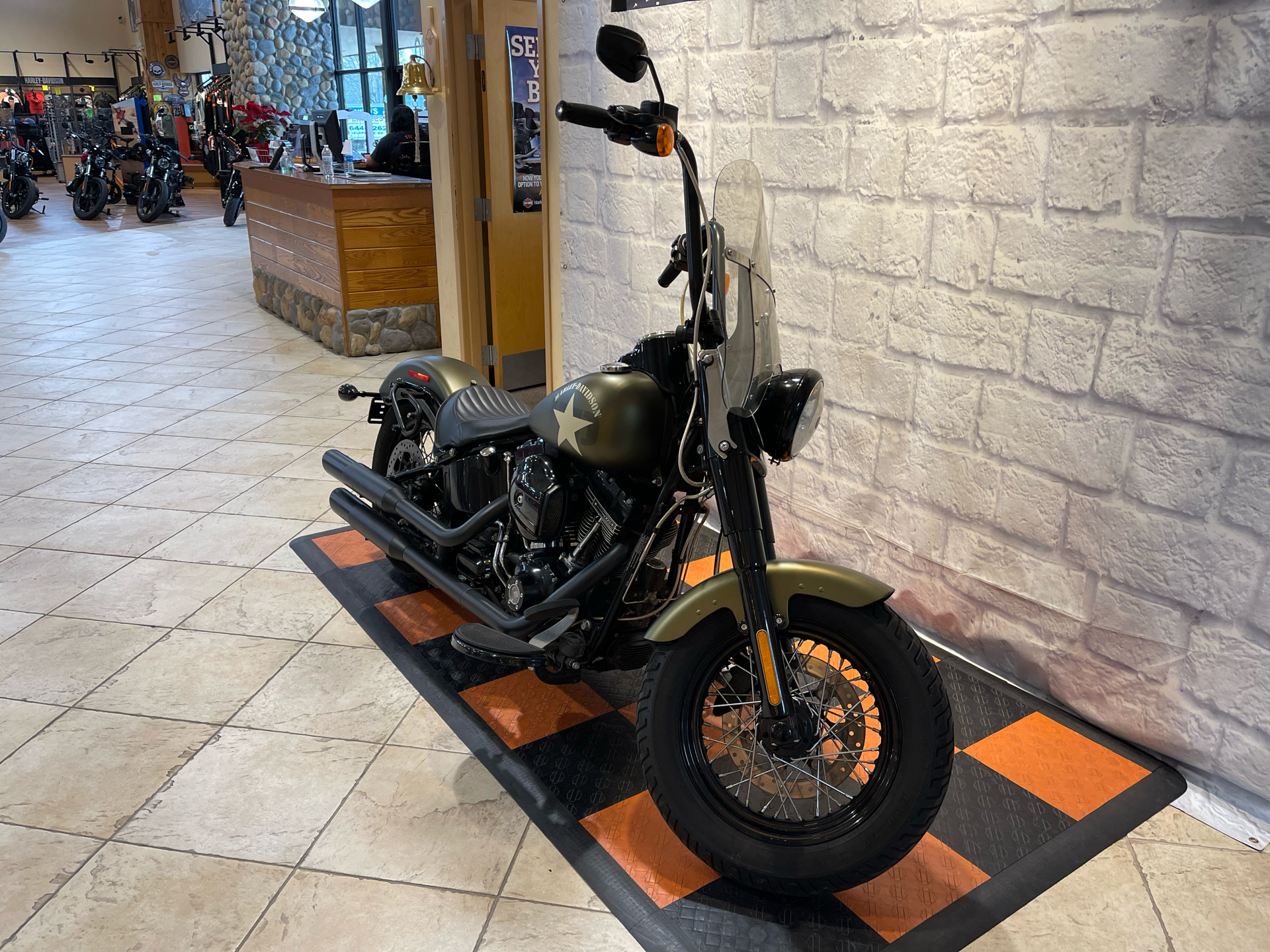 2016 Harley-Davidson Softail Slim® S in Houston, Texas - Photo 2