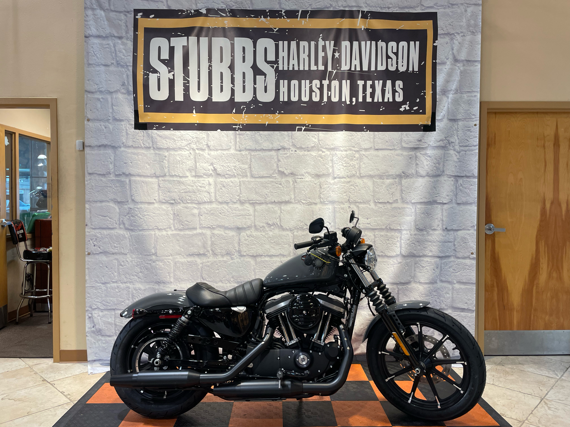 2022 Harley-Davidson Iron 883™ in Houston, Texas