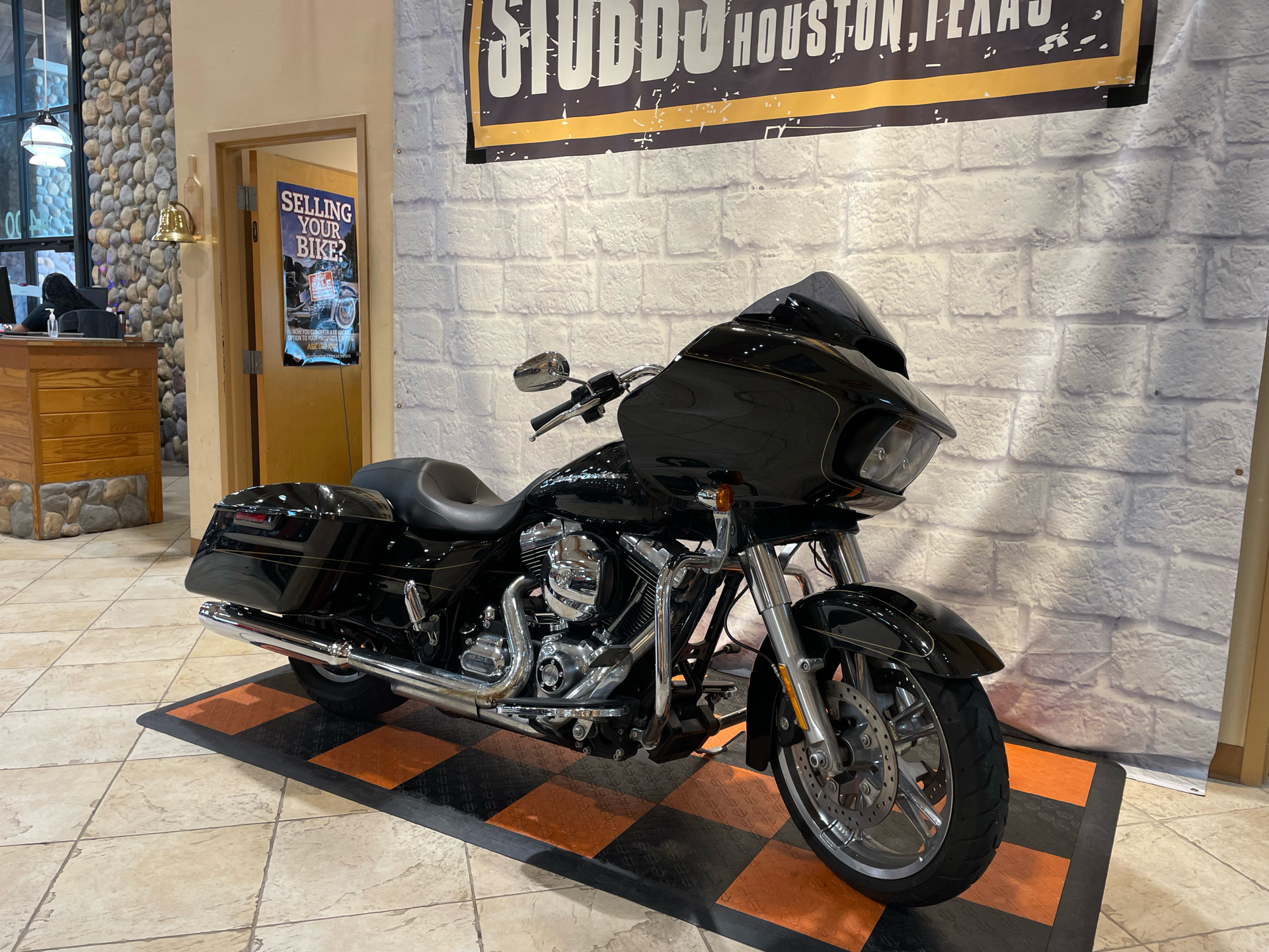 2016 Harley-Davidson Road Glide® Special in Houston, Texas - Photo 6