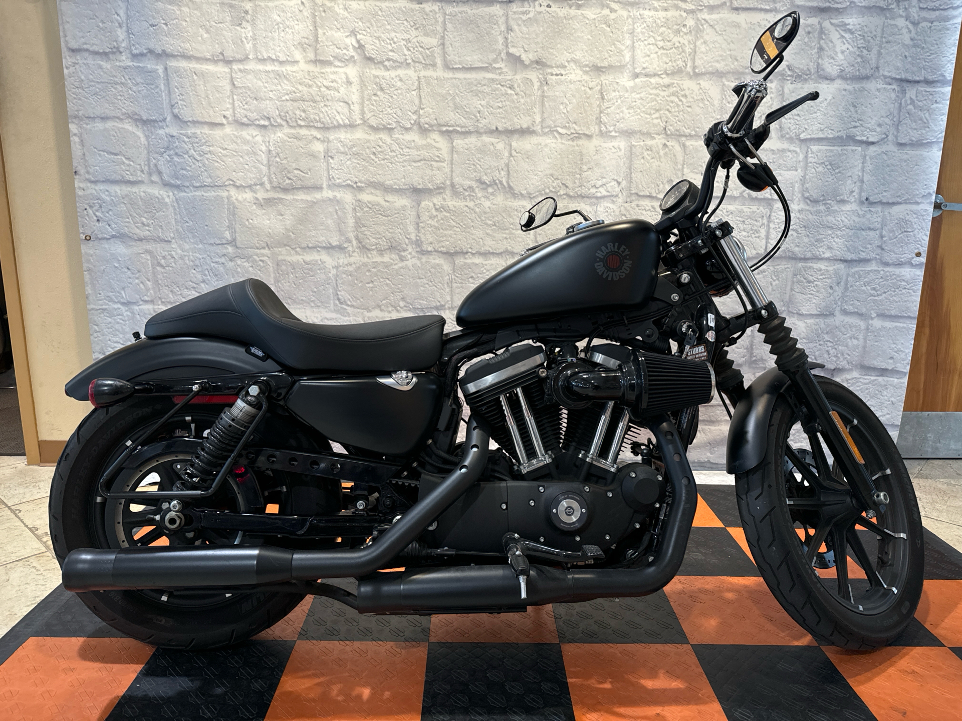 2020 Harley-Davidson IRON 883 in Houston, Texas - Photo 1