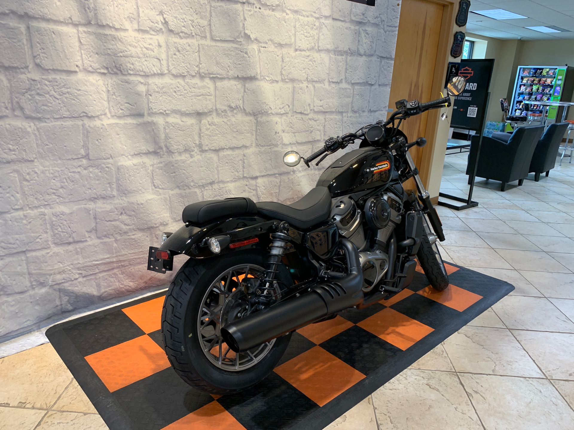2023 Harley-Davidson Nightster® Special in Houston, Texas - Photo 3