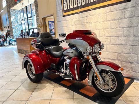 2019 Harley-Davidson Tri Glide® Ultra in Houston, Texas - Photo 4