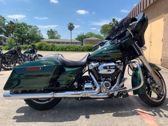 Used 19 Harley Davidson Streetglide Motorcycles In Houston Tx Kinetic Green