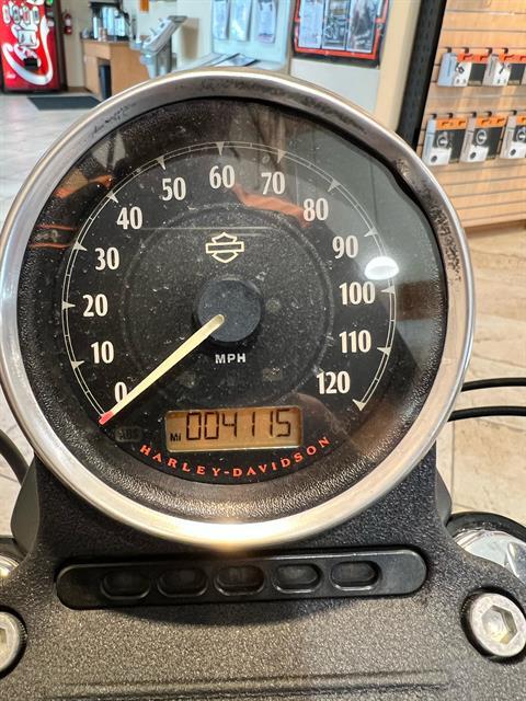 2018 Harley-Davidson Iron 883™ in Houston, Texas - Photo 5