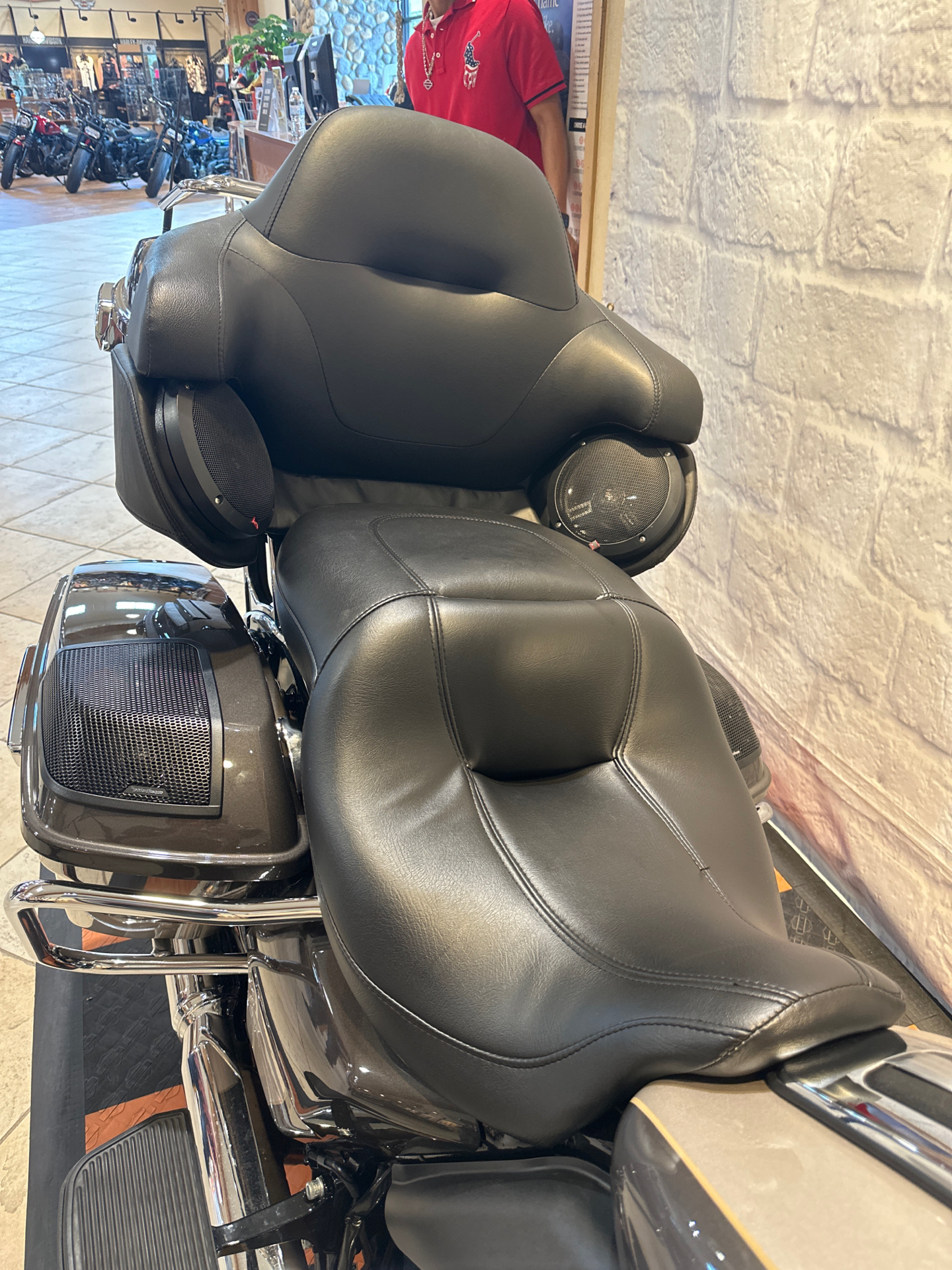 2023 Harley-Davidson Road Glide® Limited in Houston, Texas - Photo 4