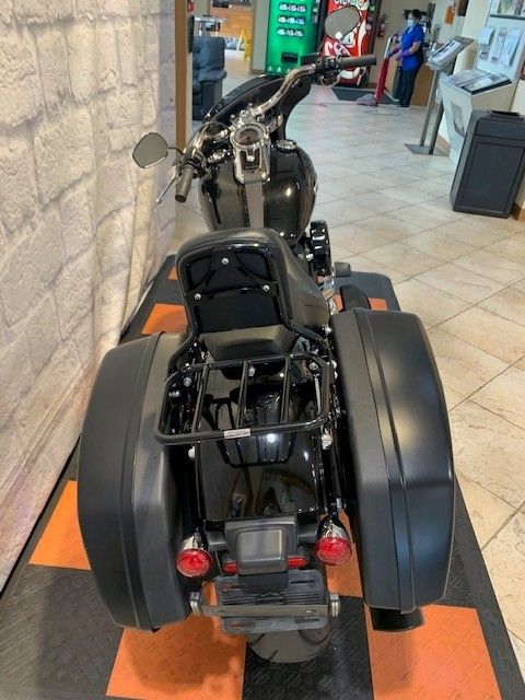 2018 Harley-Davidson SPORTGLIDE in Houston, Texas - Photo 3