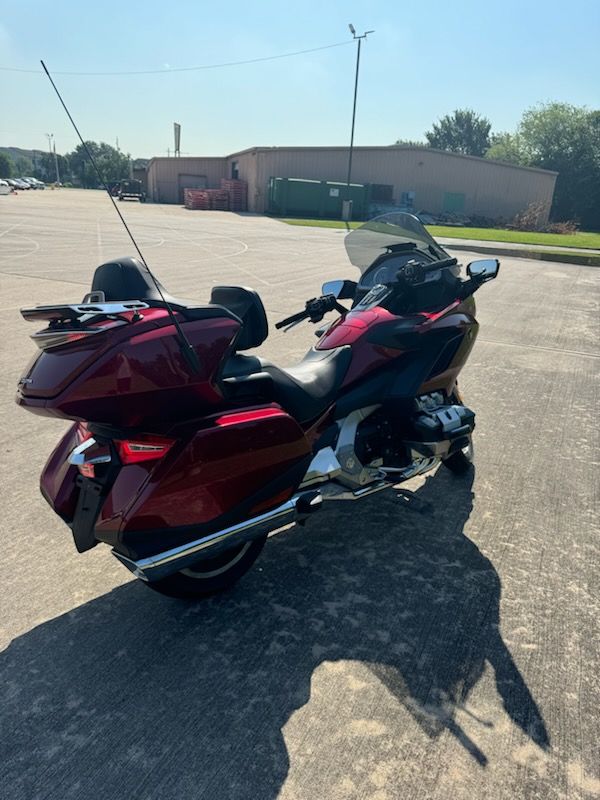 2018 Honda Gold Wing Tour in Houston, Texas - Photo 3