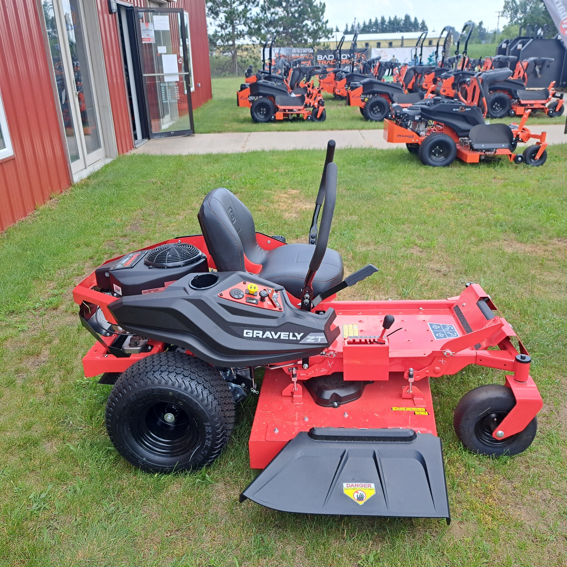 2024 Gravely USA ZT 42 in. Kawasaki FR600V 18 hp in Lowell, Michigan - Photo 3