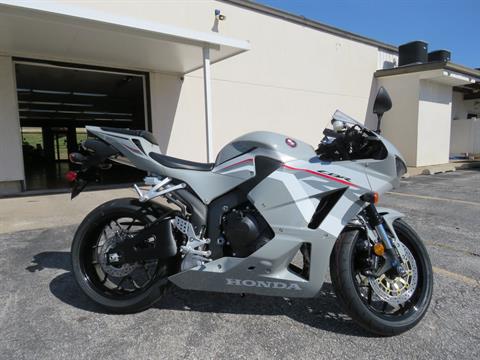 2025 Honda CBR600RR in Moline, Illinois - Photo 2