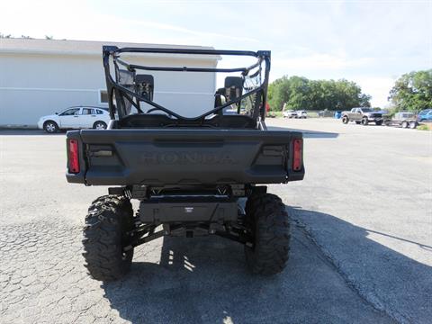 2023 Honda Pioneer 1000 Deluxe in Moline, Illinois - Photo 4