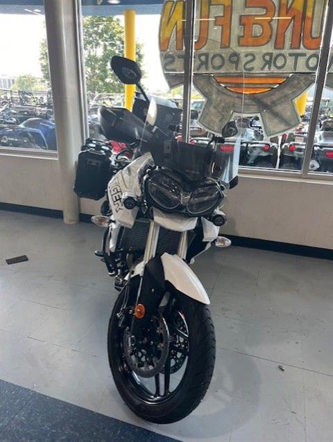 2018 Triumph Tiger 800 XRt in Iowa City, Iowa - Photo 2