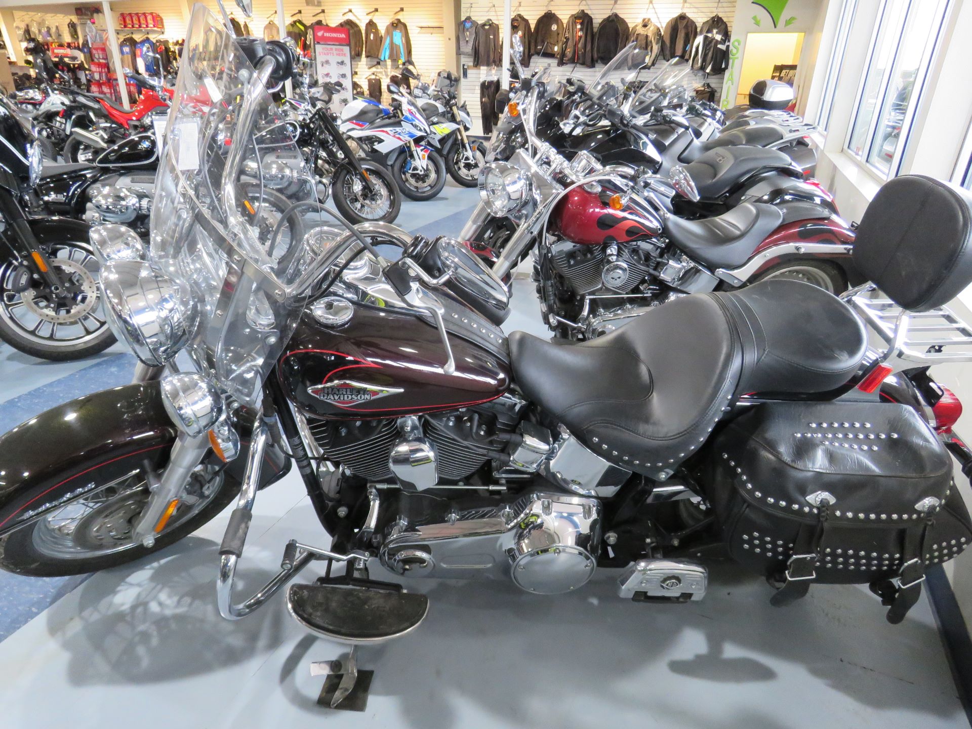 2011 Harley-Davidson Heritage Softail® Classic in Iowa City, Iowa - Photo 2