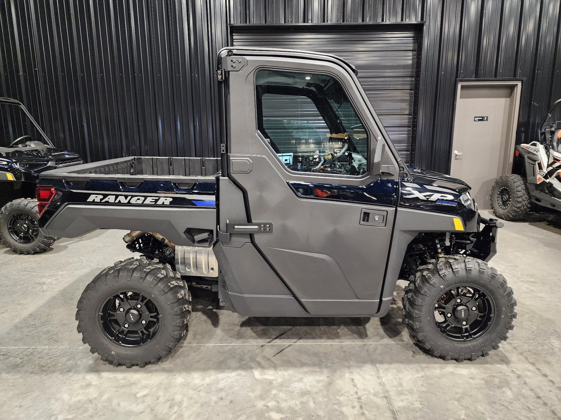 2023 Polaris Ranger XP 1000 Premium in Fairfield, Iowa - Photo 2