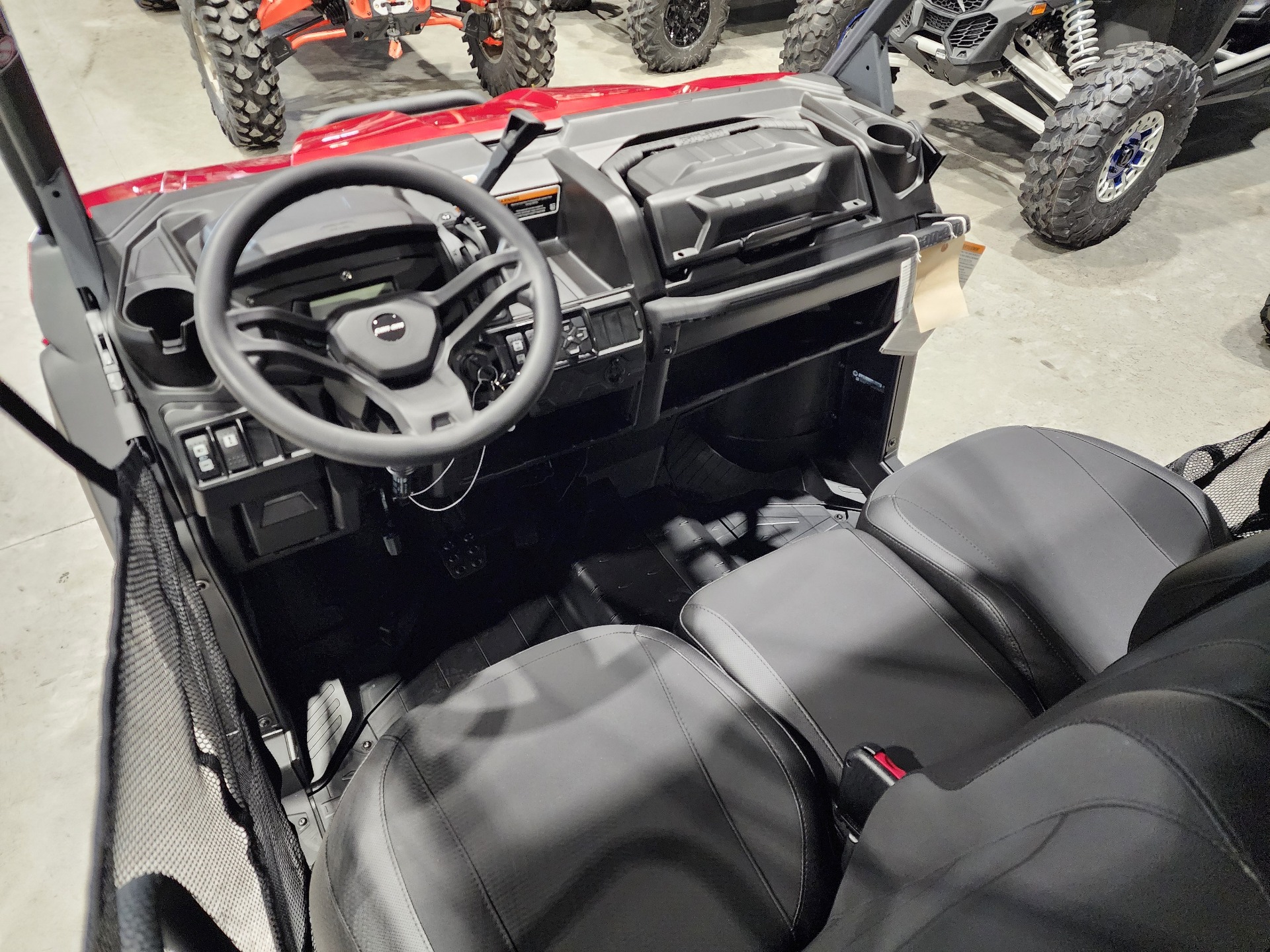 2024 Can-Am Defender XT HD10 in Fairfield, Iowa - Photo 5