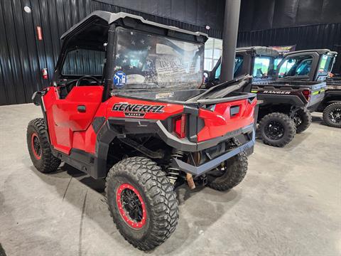 2019 Polaris General 1000 EPS Premium in Fairfield, Iowa - Photo 2