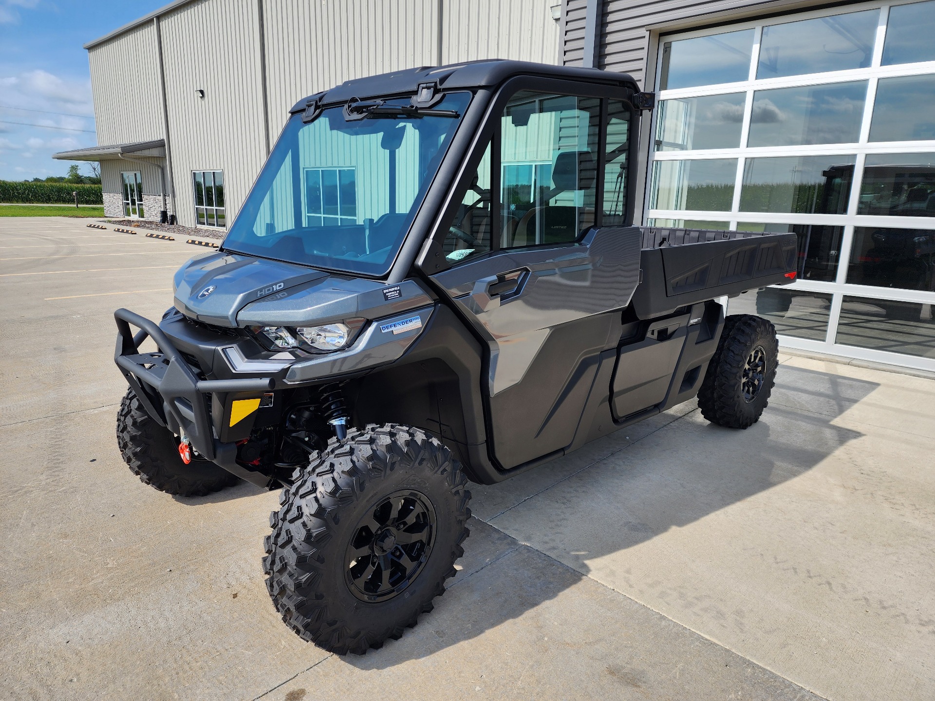 2024 Can-Am Defender PRO Limited in Fairfield, Iowa - Photo 1