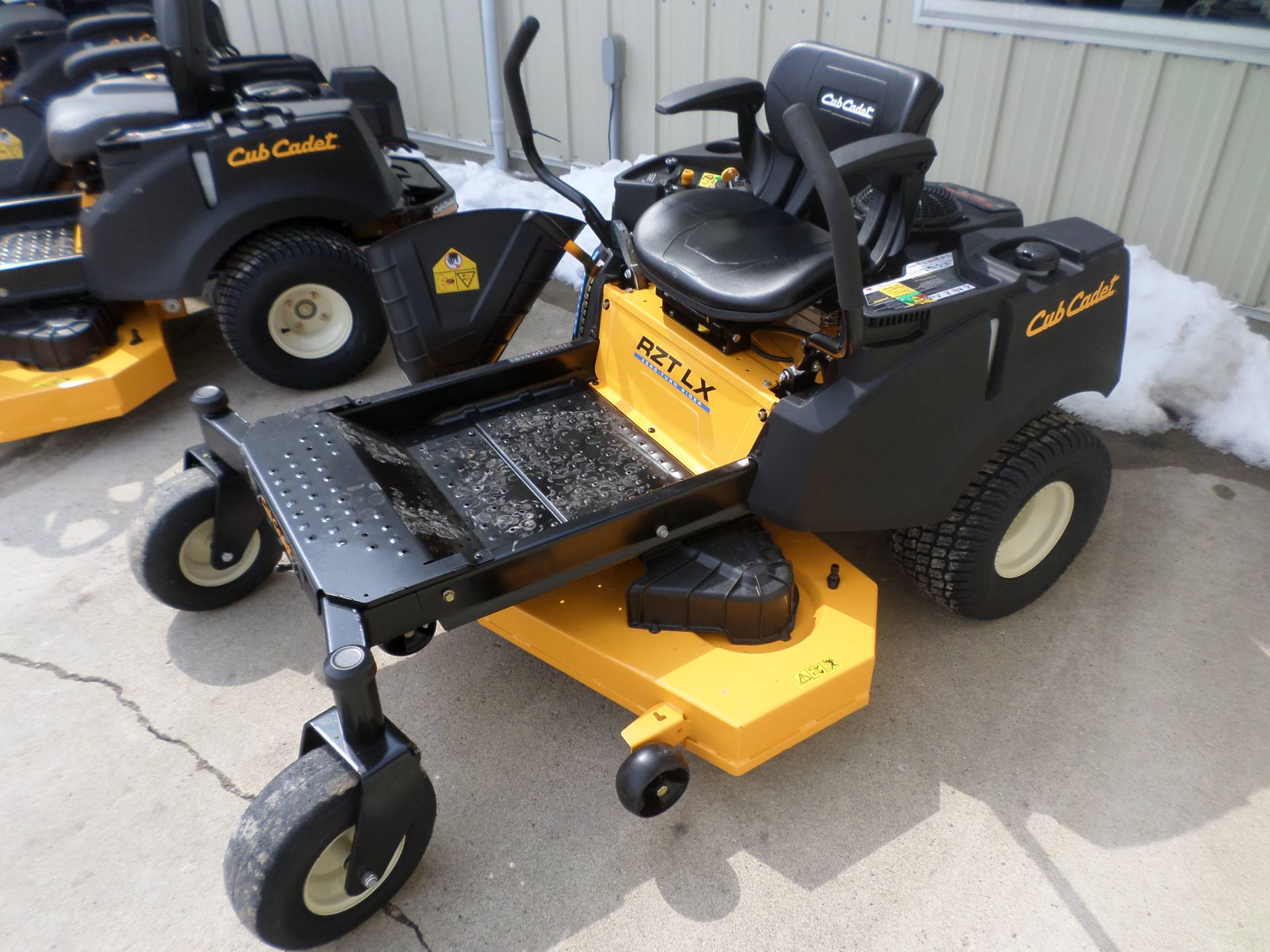 2018 Cub Cadet RZT LX 50 For Sale Lake Mills, IA 74102