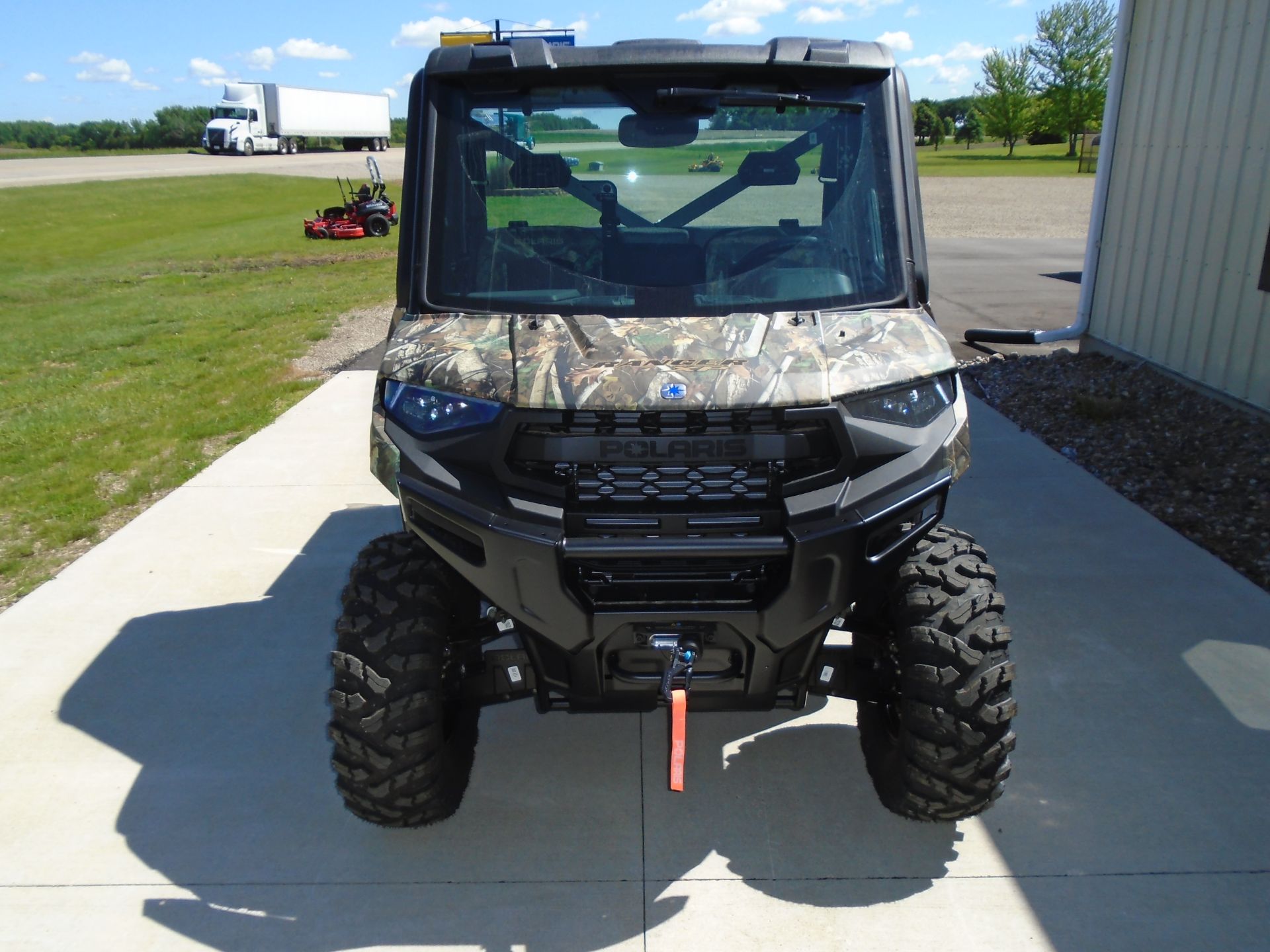 2025 Polaris Ranger XP 1000 NorthStar Edition Premium With Fixed Windshield in Lake Mills, Iowa - Photo 2